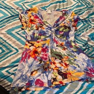 Size Small, Venus Floral Blouse, V-Neck